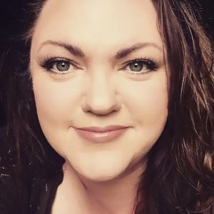 Meet your Posher, Becki